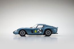 Kyosho 1:18 Ferrari 250 GTO #24 Winner GT3.0 Class 12h Sebring 1962 (08438D)