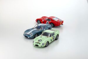 New Kyosho Ferrari 250 GTO Race Variants