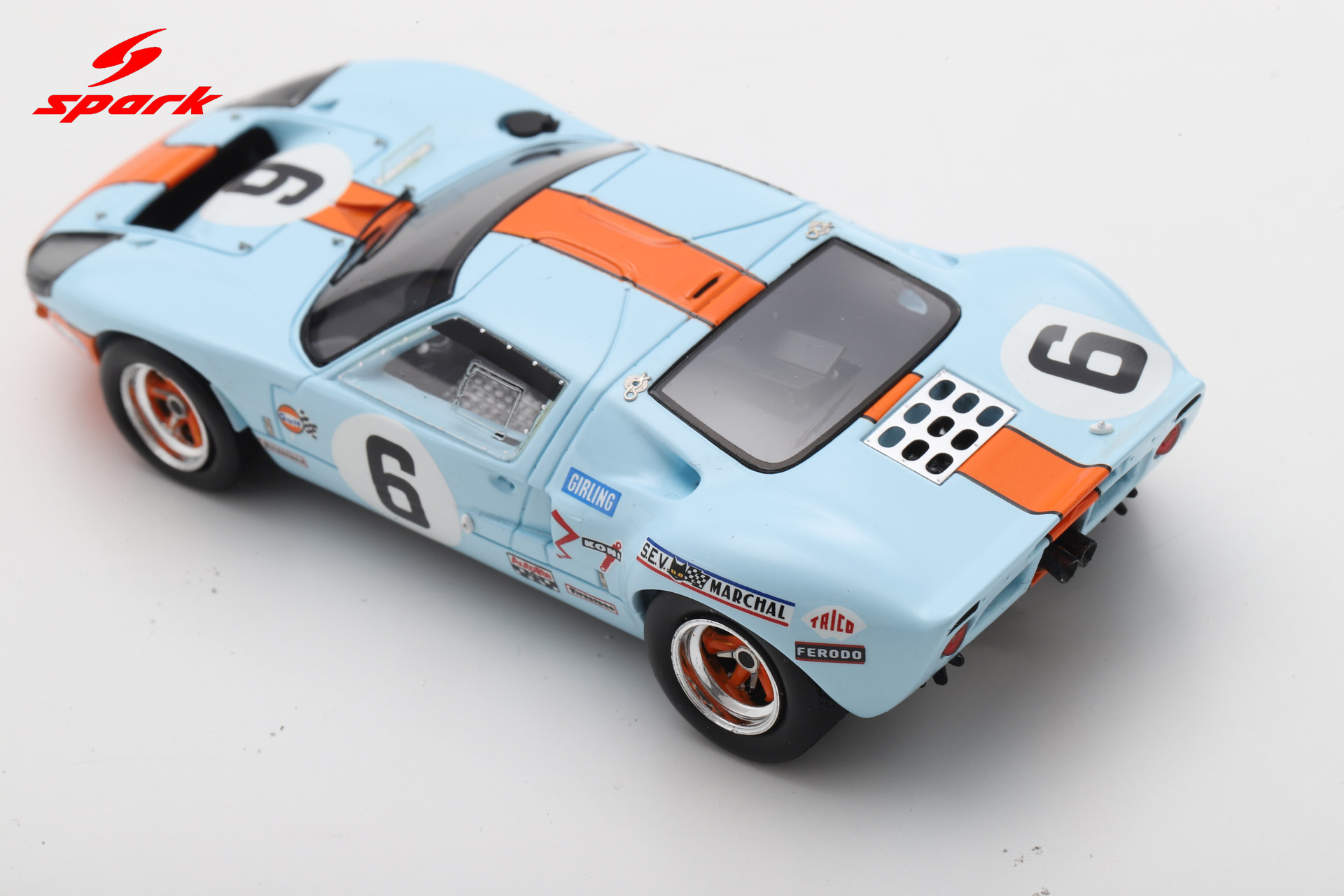 Spark 1:43 Ford GT 40 No.6 Winner 24H Le Mans 1969 J. Ickx - J. Oliver (43LM69) Resin Model 9 Spark 1:43 Ford GT 40 No.6 Winner 24H Le Mans 1969 J. Ickx - J. Oliver (43LM69) Resin Model - Image 9