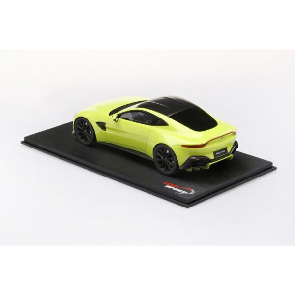 Top Speed TS0183 Aston Martin Vantage 1:18 resin model