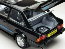 Sun Star 1:18 Ford Escort RS Turbo 1984 Princess Diana Diecast Model Car 4964R