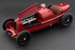 Italeri - 1:12 Alfa Romeo 8C 2300 Monza (4706) Model Kit