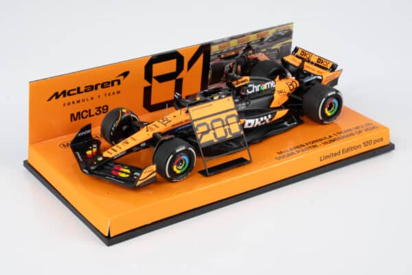 Minichamps 1:43 McLaren MCL39 No.81 Oscar Piastri 2nd Hungarian GP 2025 (537255681) Limited Edition Resin Model