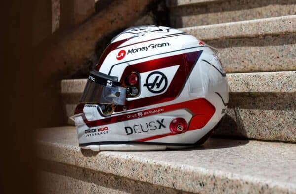 Spark - 1:5 Ollie Bearman Haas Monaco GP 2025 - Helmet Replica