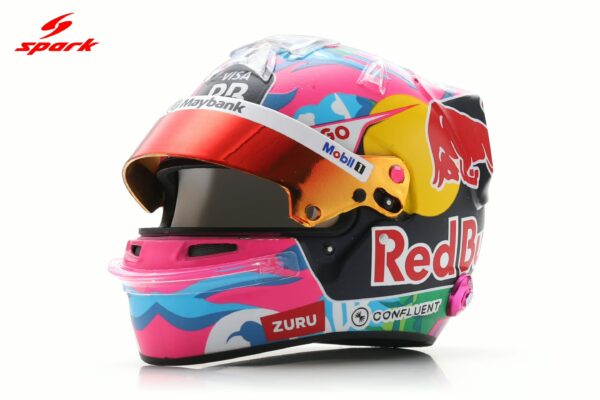 Spark 1:5 Visa Cash App RB Formula One Team Liam Lawson Singapore GP 2025 (5HF225) Replica Helmet 15 Spark 1:5 Visa Cash App RB Formula One Team Liam Lawson Singapore GP 2025 (5HF225) Replica Helmet