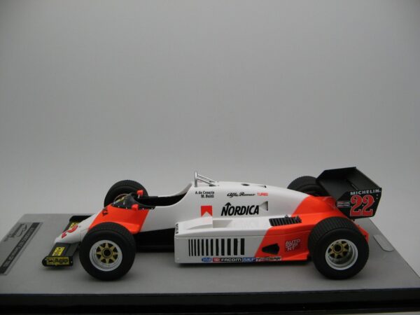 tecnomodel - 1:18 alfa romeo 183t german gp 1983 #22 andrea de cesaris
