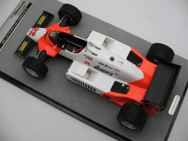 tecnomodel - 1:18 alfa romeo 183t german gp 1983 #22 andrea de cesaris