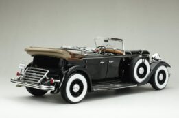 Sun Star 6168 Ford Lincoln KB Black 1/18 Diecast Model Car