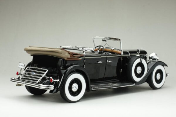 Sun Star 6168 Ford Lincoln KB Black 1/18 Diecast Model Car