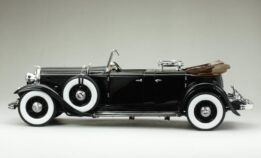 Sun Star 6168 Ford Lincoln KB Black 1/18 Diecast Model Car