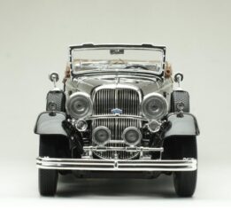 Sun Star 6168 Ford Lincoln KB Black 1/18 Diecast Model Car