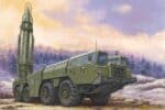 Hobbyboss - 1:72 Soviet (9P117 M1) Launcher w.R17 Scud B (82939) Model Kit
