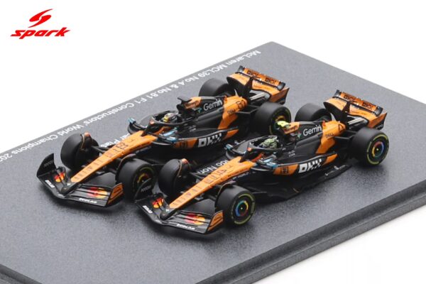 Spark 1:64 McLaren MCL39 No.4 & 81 Formula 1 Constructors' Champion 2025 Lando Norris, Oscar Piastri 2-Car Set with Display Base (64S084) Resin Model