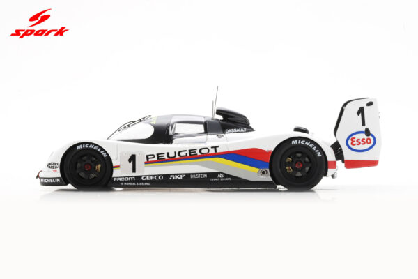 Spark 1:43 Peugeot 905 No.1 Winner 24H Le Mans 1992 M. Blundell - Y. Dalmas - D. Warwick (43LM92) Resin Model 17 Spark 1:43 Peugeot 905 No.1 Winner 24H Le Mans 1992 M. Blundell - Y. Dalmas - D. Warwick (43LM92) Resin Model