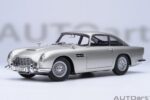 AUTOart - 1:18 Aston Martin DB5 Goldfinger James Bond with Weapons Fitted 1964
