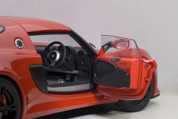 AUTOart - 1:18 Lotus Exige S Red - Diecast Model