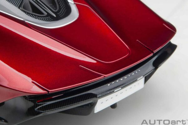 AUTOart - 1:18 McLaren Speedtail Volcano Red 2020