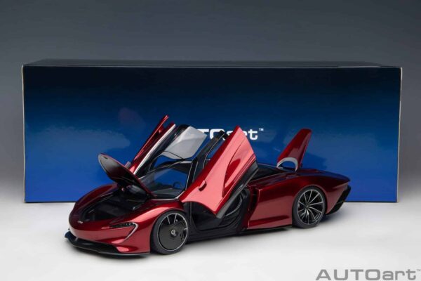 AUTOart - 1:18 McLaren Speedtail Volcano Red 2020