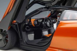 AUTOart - 1:18 McLaren Speedtail Volcano Orange 2020