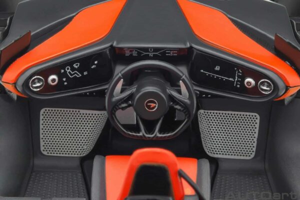 AUTOart - 1:18 McLaren Speedtail Volcano Orange 2020