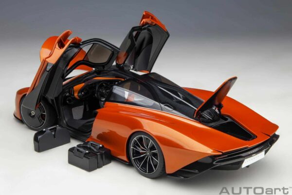 AUTOart - 1:18 McLaren Speedtail Volcano Orange 2020