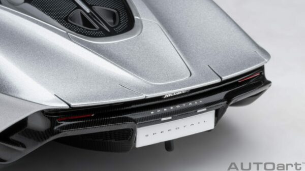 AUTOart - 1:18 McLaren Speedtail Supernova Silver 2020