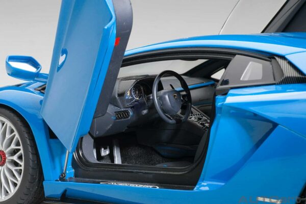 autoart - 1:18 lamborghini aventador s (blue nila)