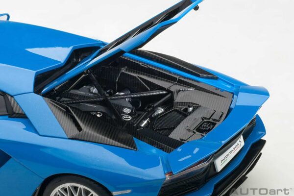 autoart - 1:18 lamborghini aventador s (blue nila)