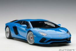 autoart - 1:18 lamborghini aventador s (blue nila)