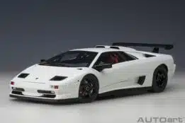 AUTOart - 1:18 Lamborghini Diablo SV R 1996 Impact White