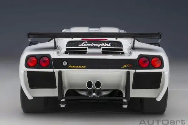 AUTOart - 1:18 Lamborghini Diablo SV R 1996 Impact White
