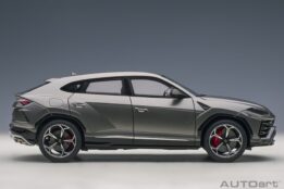 AUTOart - 1:18 Lamborghini Urus (Grigio Titans)