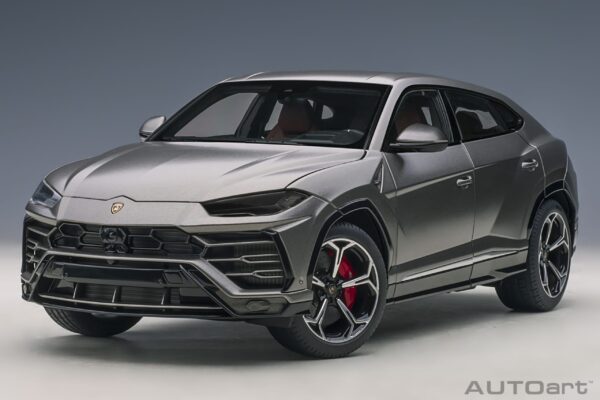 AUTOart - 1:18 Lamborghini Urus (Grigio Titans)