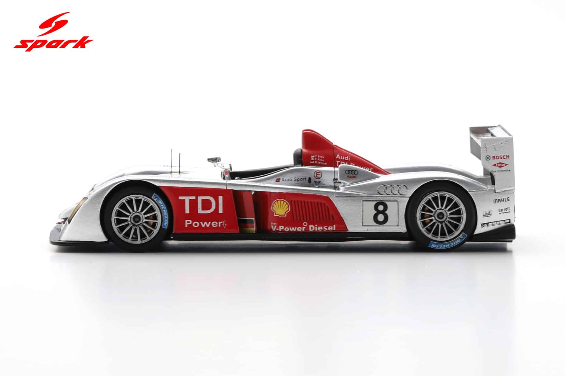 Spark - 1:43 Audi R10 TDI No.8 Team Joest Winner 24H Le Mans 2006 Frank Biela - Emanuele Pirro - Marco Werner - Resin Model 3 Spark 1:43 Audi R10 TDI Team Joest No.8 Winner Le Mans 24H 2006 F. Biela - E. Pirro - M. Werner (43LM06) Resin Model