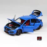 LCD - 1:18 Honda Civic Type R (FK8) 2020 Racing Blue - Diecast Model