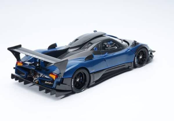 BBR 1:18 Pagani Zonda Revolucion (850625001) Limited Edition Diecast Model (Basic Pack) 7 BBR 1:18 Pagani Zonda Revolucion (850625001) Limited Edition Diecast Model (Basic Pack)