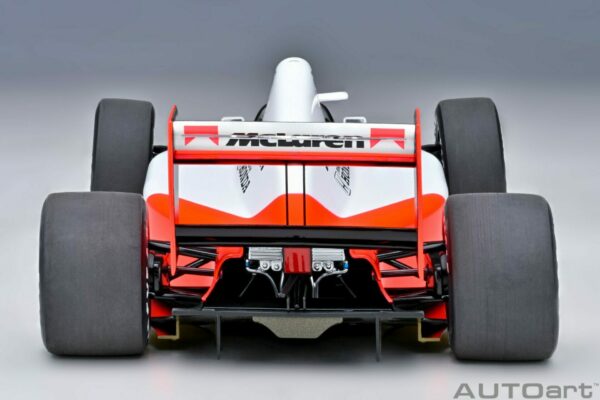 Autoart 89140 MP4/6 with McLaren Logo MP4/6 Ayrton Senna