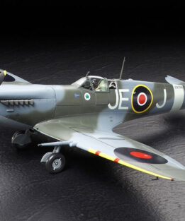 Tamiya 1/32 Supermarine Spitfire MkIXC Model Kit 60319