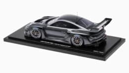 1:18 Porsche 911 (992) GT3 R Rennsport Carbon Black with Showcase - Porsche Exclusive Limited Edition Resin Model - Spark