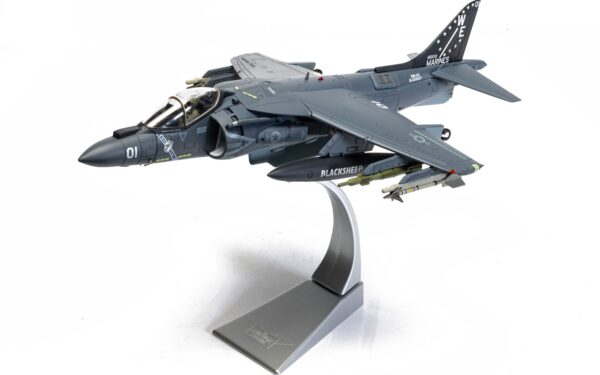 Corgi 1:48 McDonnell Douglas AV-8B Harrier II Plus 165001/01 VMA-214 "Black Sheep" (AA29303) Limited Edition Diecast Model