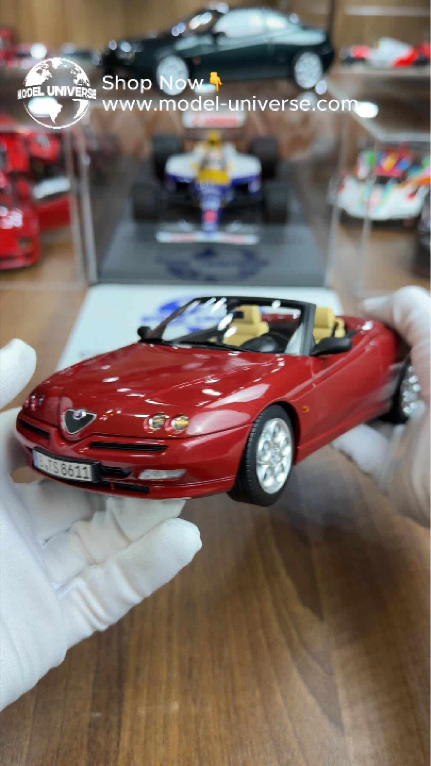 Norev - 1:18 Alfa Romeo Spider Proteo Red Metallic 1999 - Diecast Model 2 Norev - 1:18 Alfa Romeo Spider Proteo Red Metallic 1999 - Diecast Model