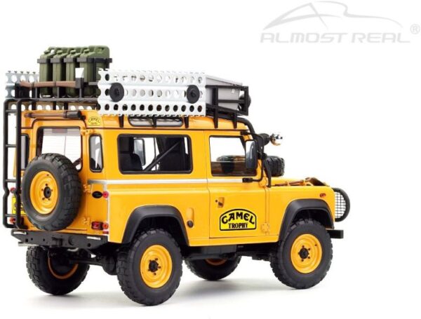 Almost Real 1/18 Land Rover Camel Trophy 90 Borneo 1985 810213