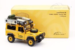 Almost Real 1/18 Land Rover Camel Trophy 90 Borneo 1985 810213