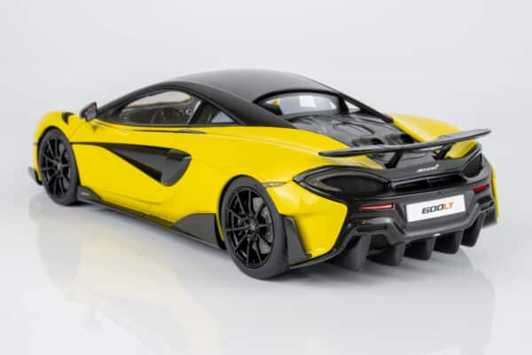 AUTOart 1:18 McLaren 600LT Sicilian Yellow (76082) Composite Model 20 AUTOart 1:18 McLaren 600LT Sicilian Yellow (76082) Composite Model