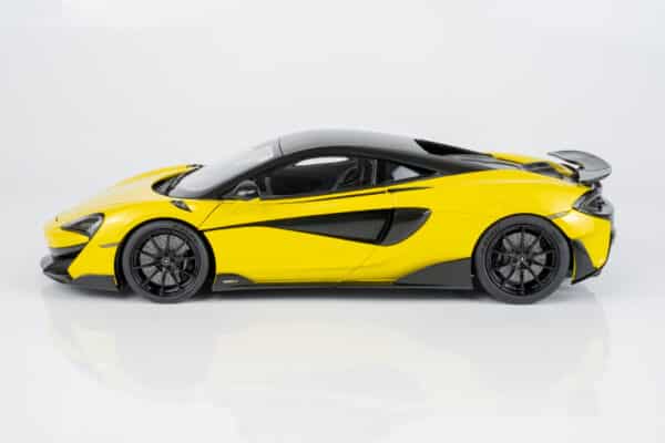 AUTOart 1:18 McLaren 600LT Sicilian Yellow (76082) Composite Model 21 AUTOart 1:18 McLaren 600LT Sicilian Yellow (76082) Composite Model