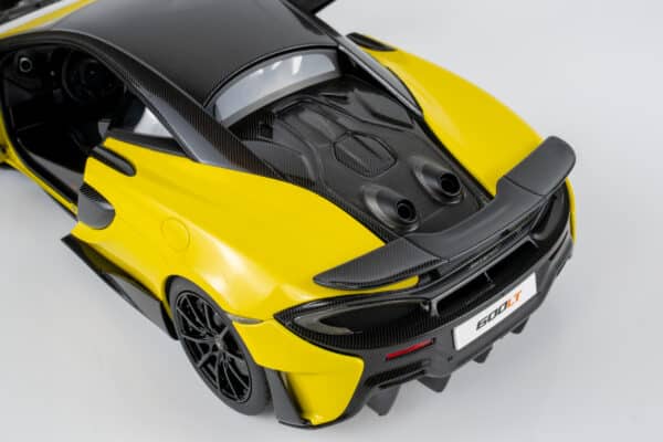 AUTOart 1:18 McLaren 600LT Sicilian Yellow (76082) Composite Model 17 AUTOart 1:18 McLaren 600LT Sicilian Yellow (76082) Composite Model