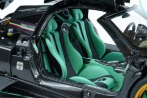 Almost Real 850331001 Pagani Huayra Dinastia Yazi 11
