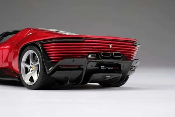 Amalgam 1:18 Ferrari Daytona SP3 Red Scale Model Images