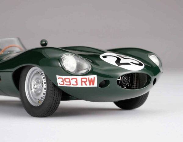 Amalgam - 1:18 Jaguar D-Type 1956 12h Reims Winner D.Hamilton, I.Bueb - Resin Model 29 Amalgam - 1:18 Jaguar D-Type 1956 12h Reims Winner D.Hamilton, I.Bueb - Resin Model