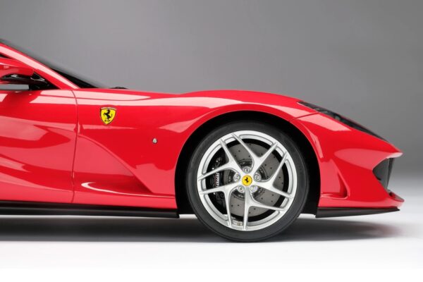 Amalgam - 1:12 Ferrari 812 GTS